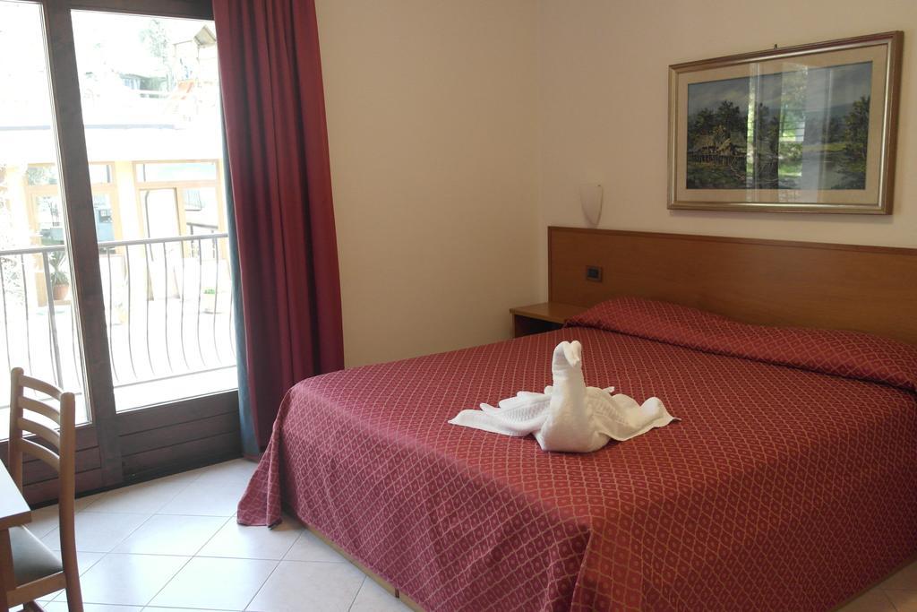 Locanda Bellavista B&B マルチェージネ 部屋 写真