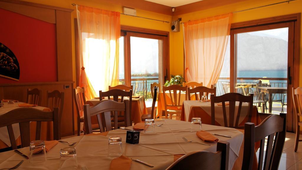 Locanda Bellavista B&B マルチェージネ エクステリア 写真