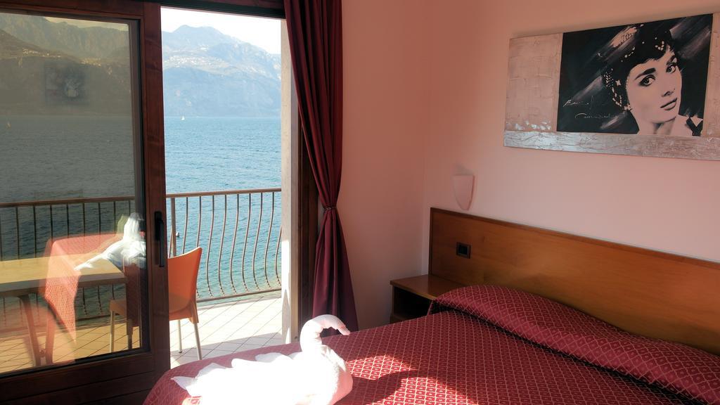 Locanda Bellavista B&B マルチェージネ エクステリア 写真
