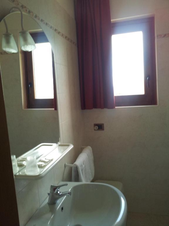 Locanda Bellavista B&B マルチェージネ 部屋 写真